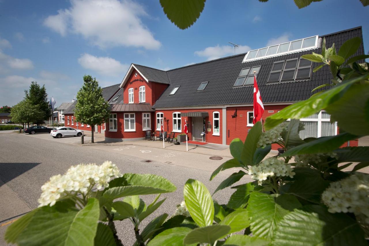 Agerskov Kro & Hotel Екстер'єр фото