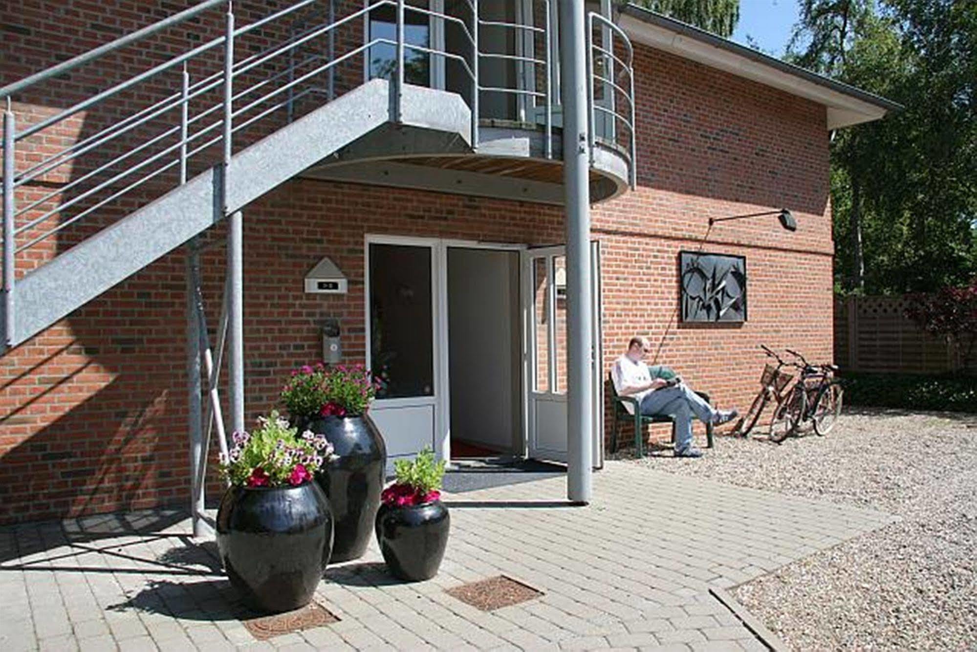 Agerskov Kro & Hotel Екстер'єр фото