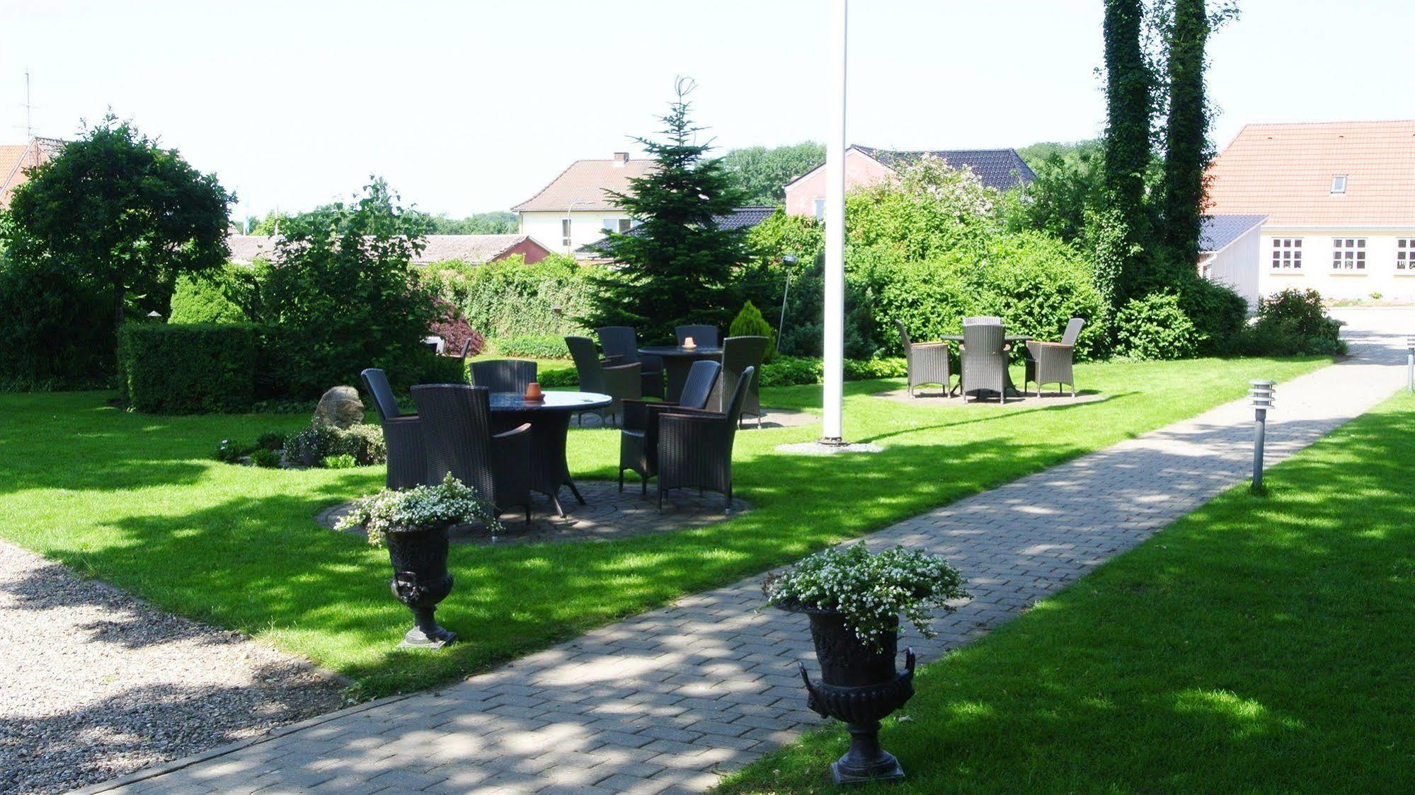 Agerskov Kro & Hotel Екстер'єр фото
